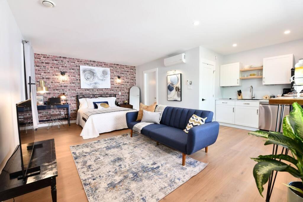 Jardin Suites Highfield Монктън Екстериор снимка