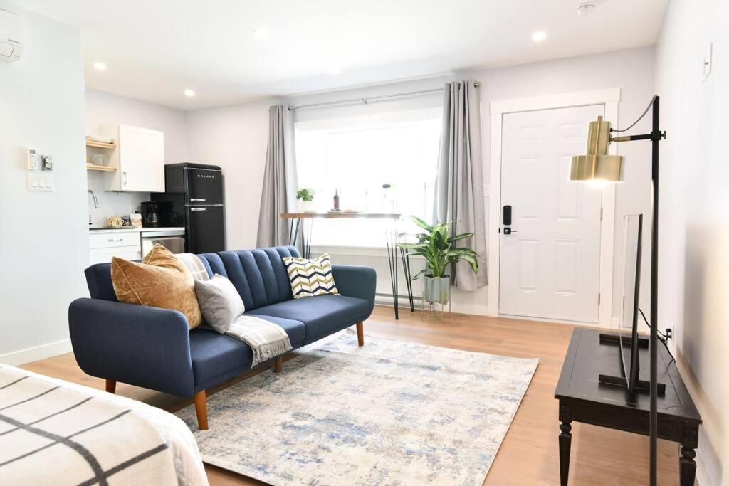 Jardin Suites Highfield Монктън Екстериор снимка
